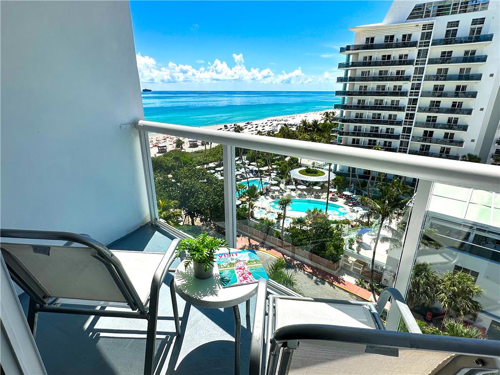 Фото Best Western Plus Atlantic Beach Resort