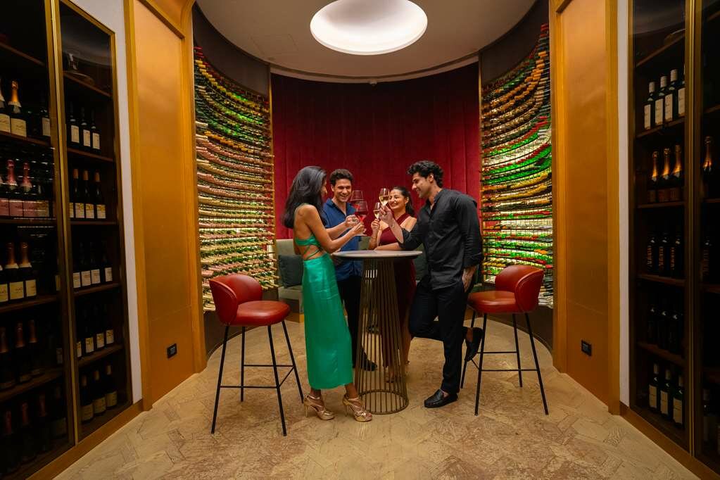 Фото Radisson Blu Hotel & SPA, Nashik