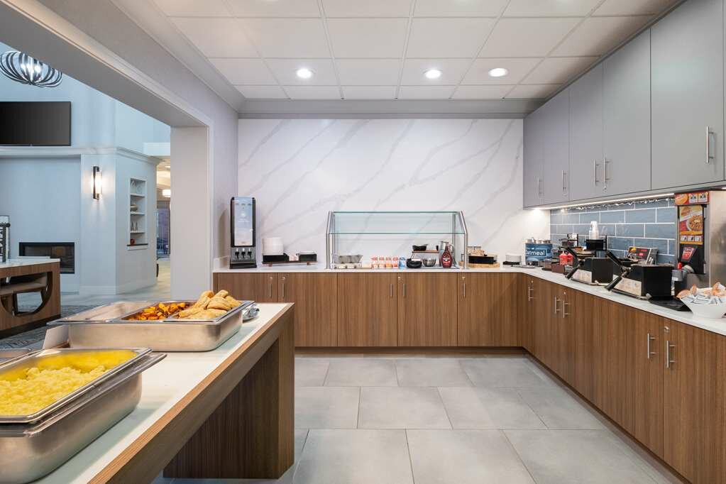 Фото Homewood Suites Medford