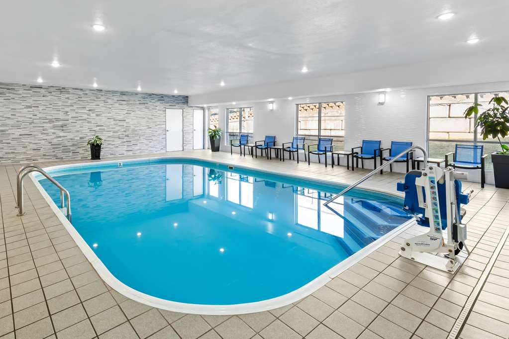 Фото Best Western Worlds of Fun Inn & Suites