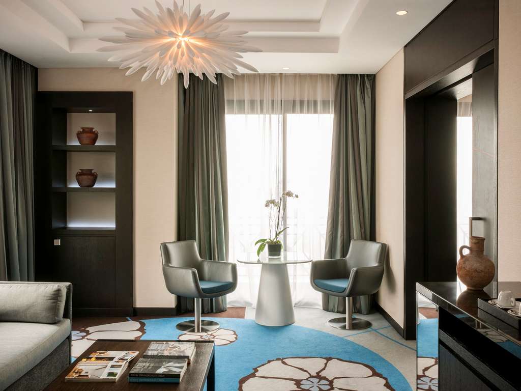 Фото Sofitel Beirut Le Gabriel Hotel