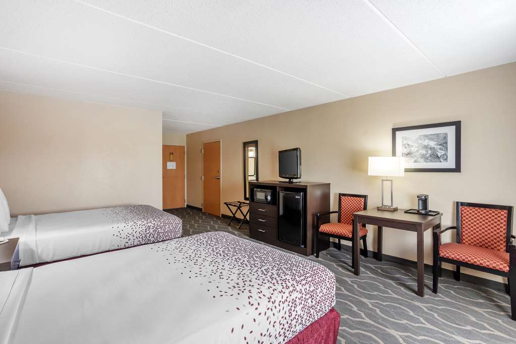 Фото Best Western Inn At Blakeslee-pocono