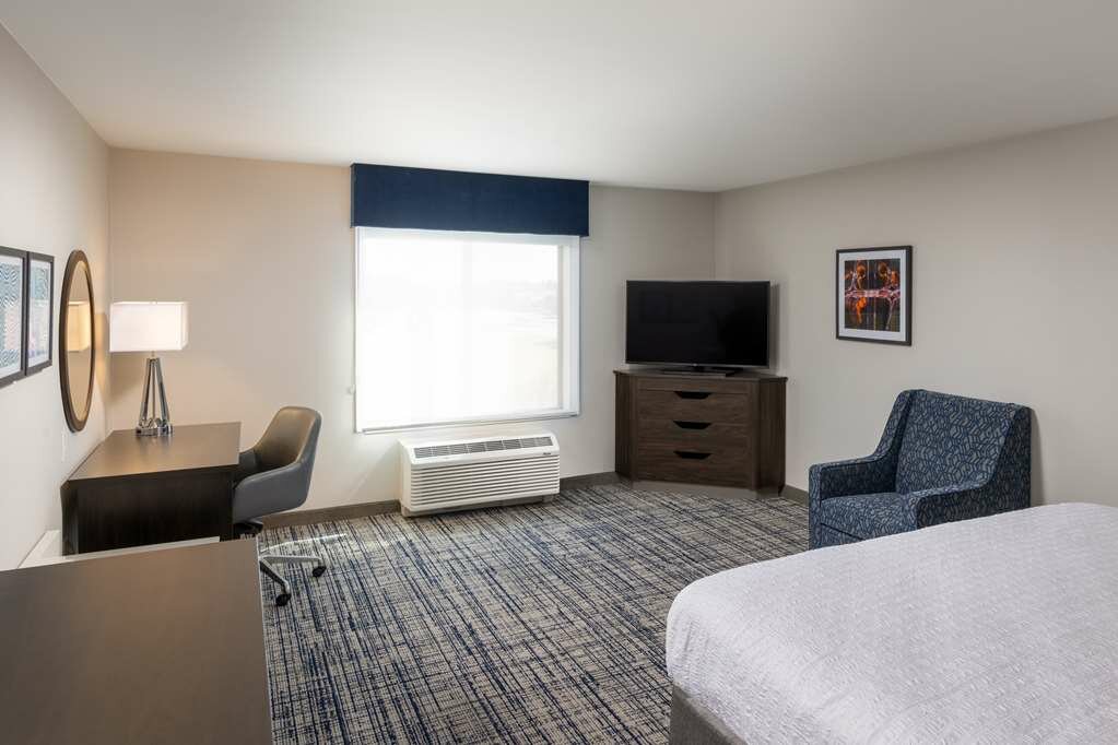 Фото Hampton Inn & Suites Manteca