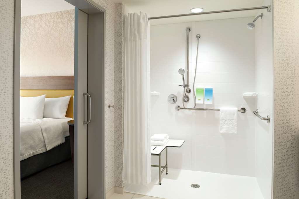 Фото Home2 Suites by Hilton Overland Park