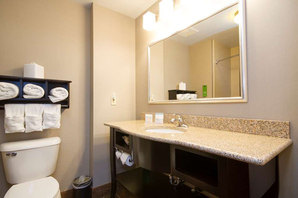Фото Hampton Inn Marshall