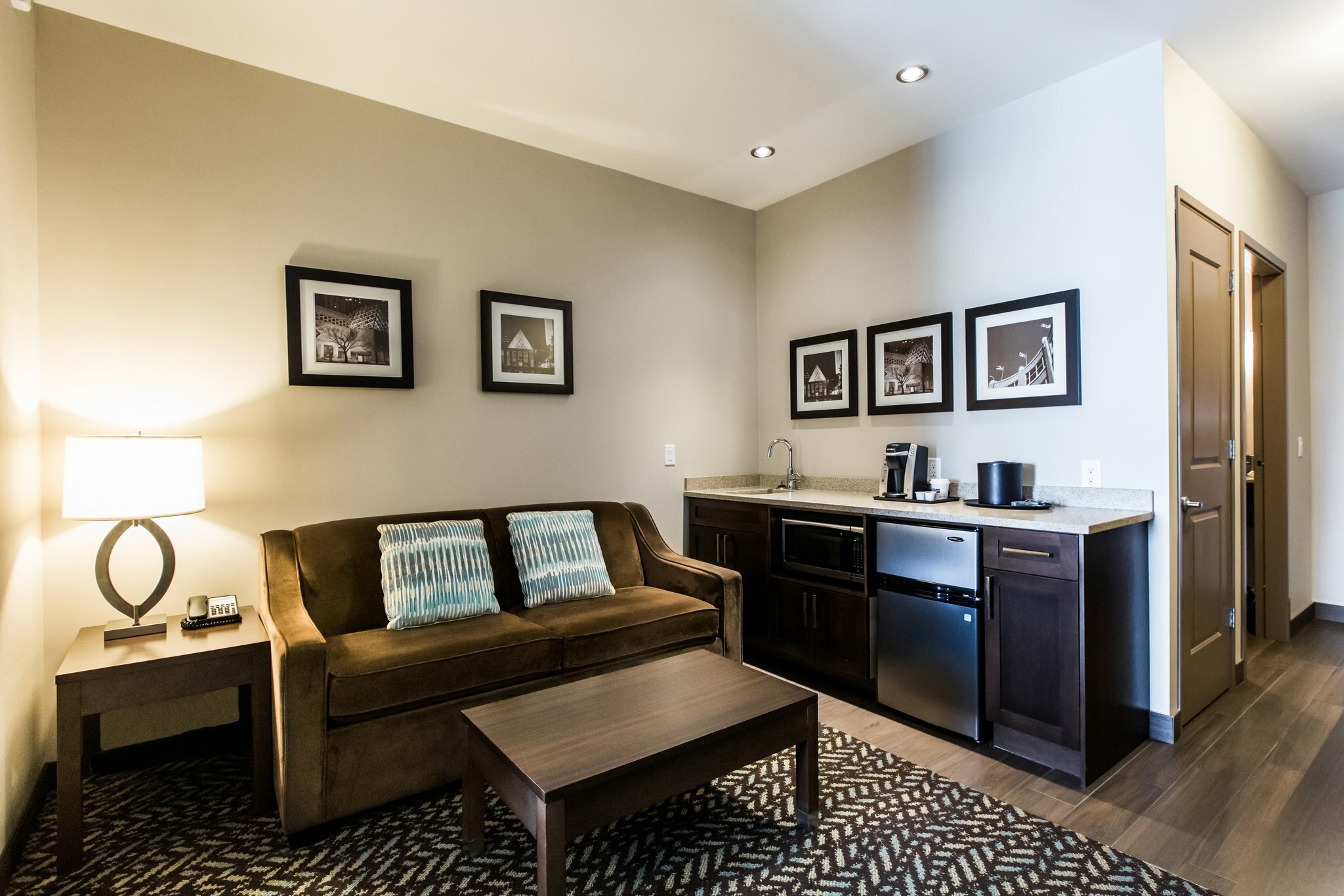 Фото Holiday Inn Express & Suites Spruce Grove - Stony Plain, an Ihg Hotel