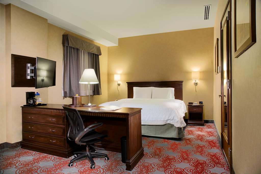 Фото Hampton Inn & Suites Mexico City Centro Historico