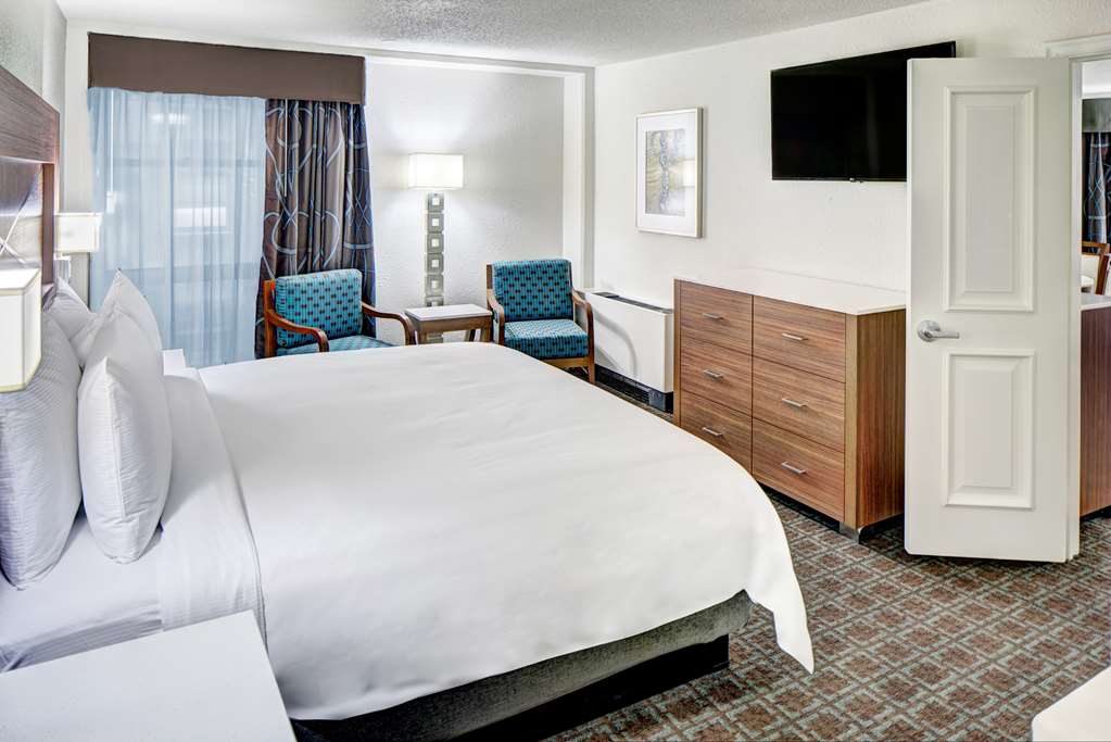 Фото DoubleTree by Hilton Milwaukee Downtown