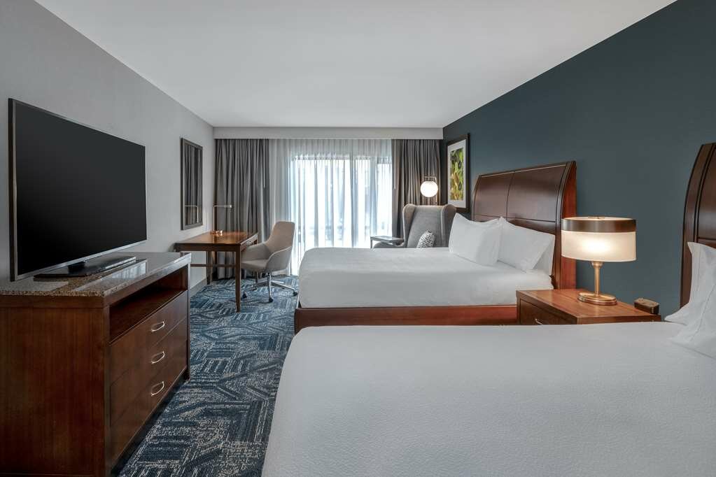 Фото Hilton Garden Inn Burlington Downtown