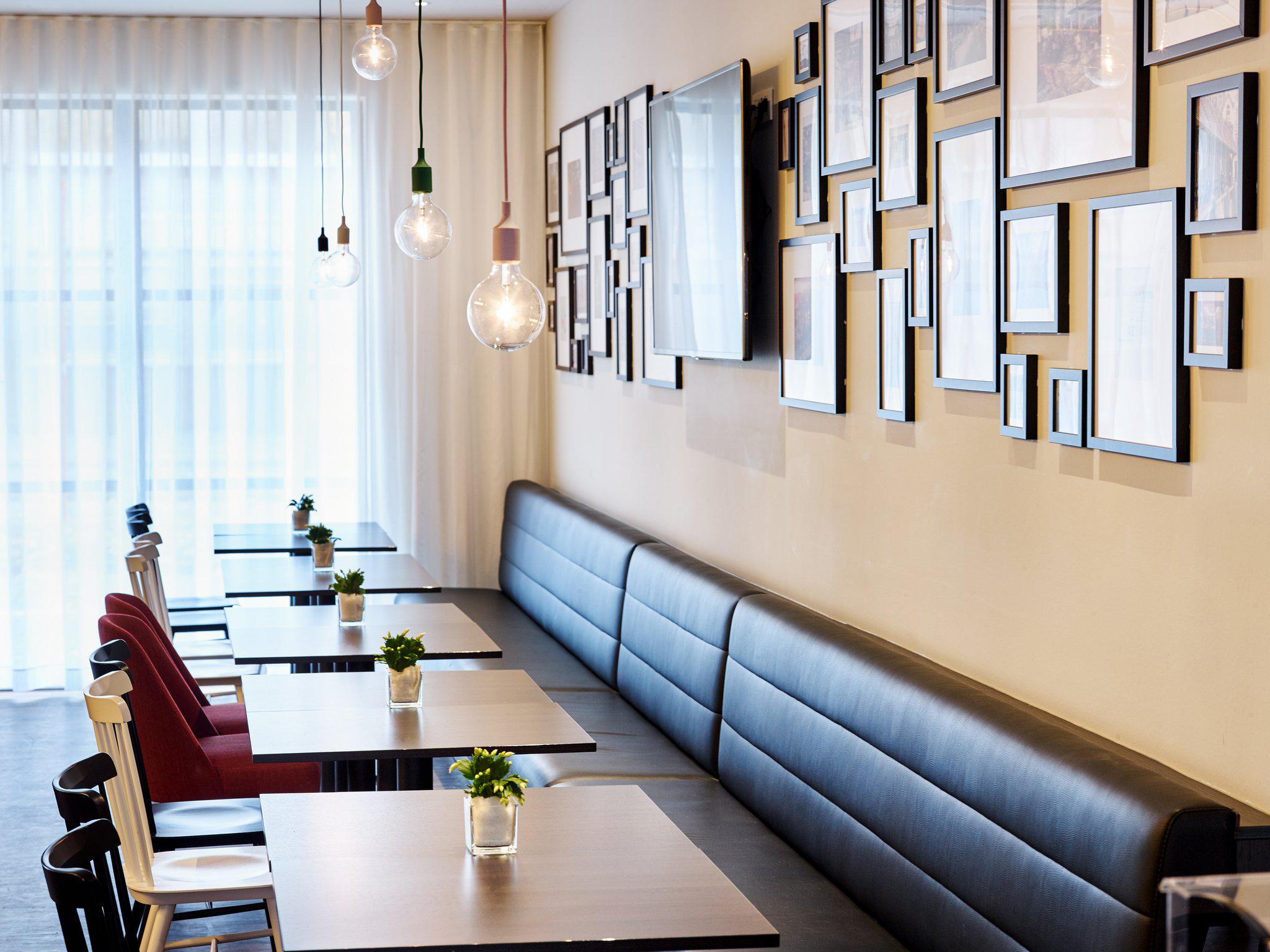 Фото 123800312978