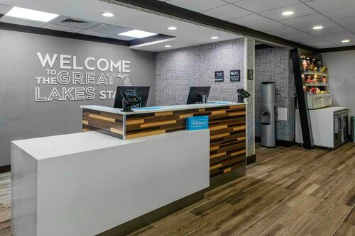 Гостиница Hampton Inn Detroit/Northville в Нови