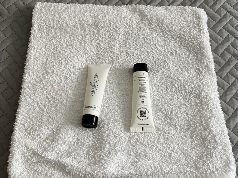 Фото Gower House Hotel