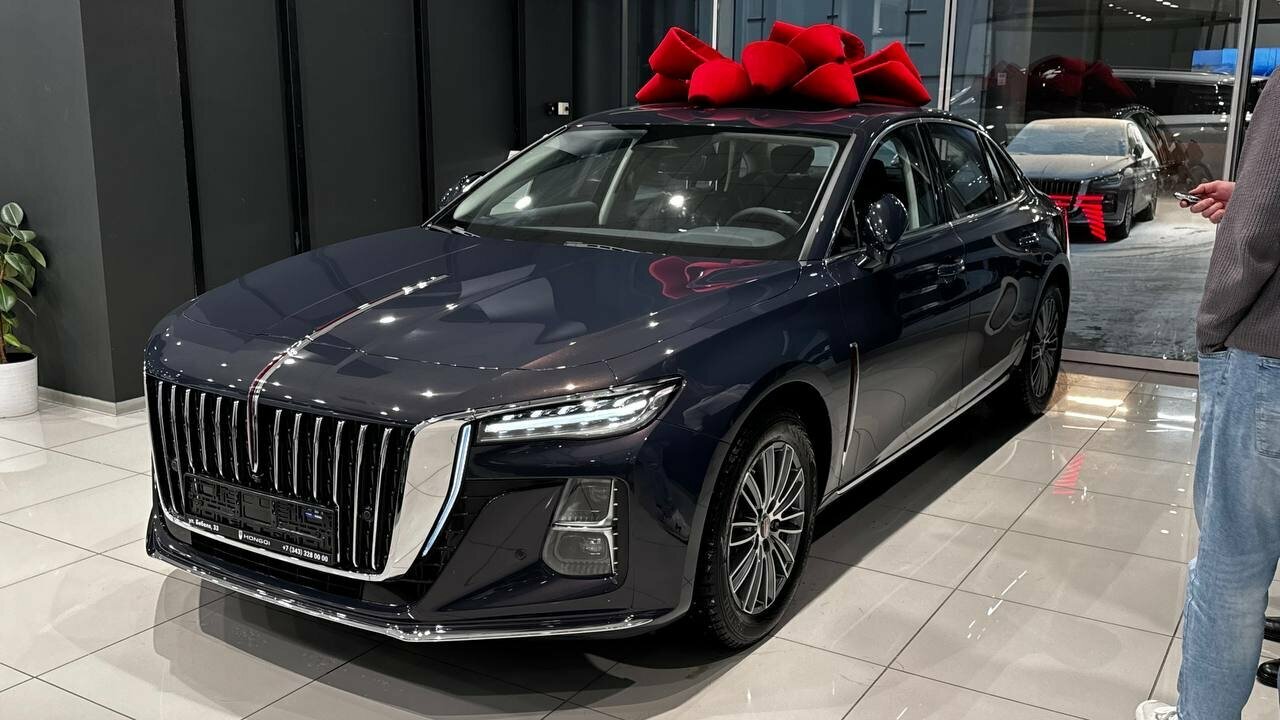 photo Hongqi Автоцентр Уникум