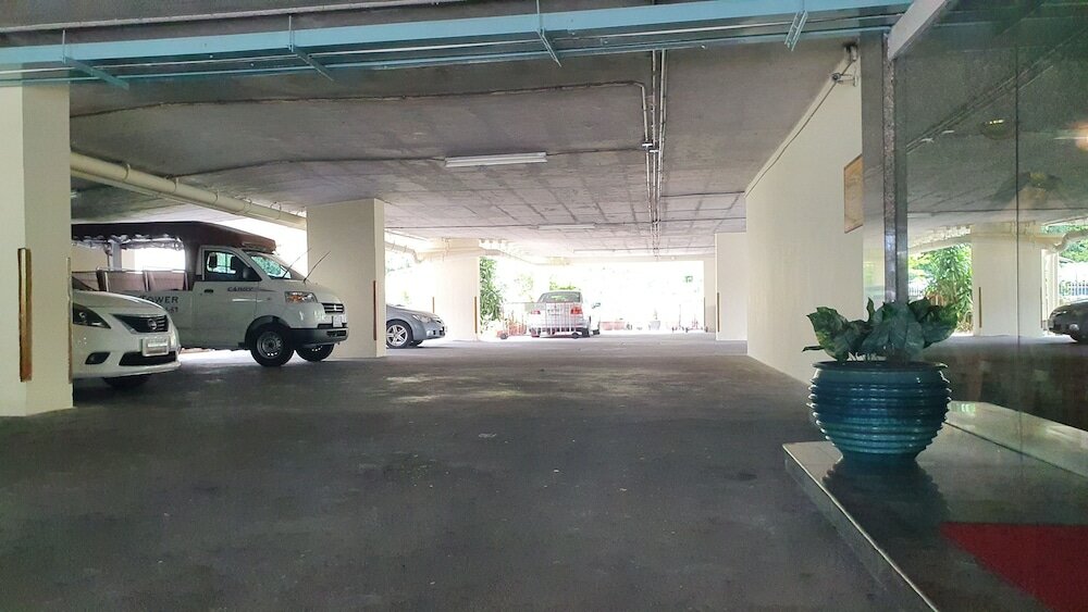 Фото Interchange Tower Serviced Apartment