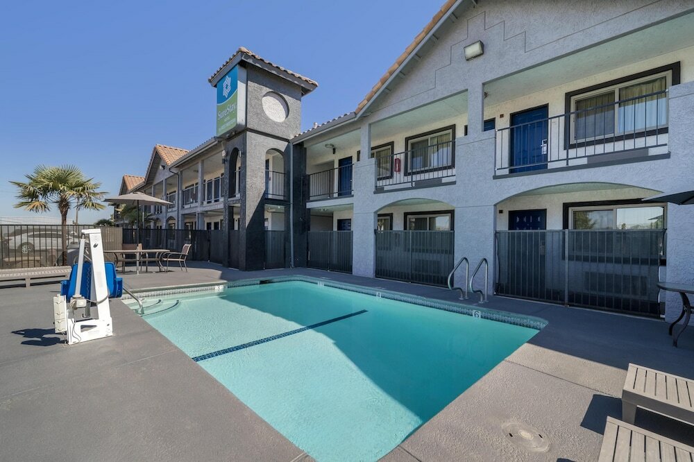 Фото SureStay Hotel by Best Western Williams