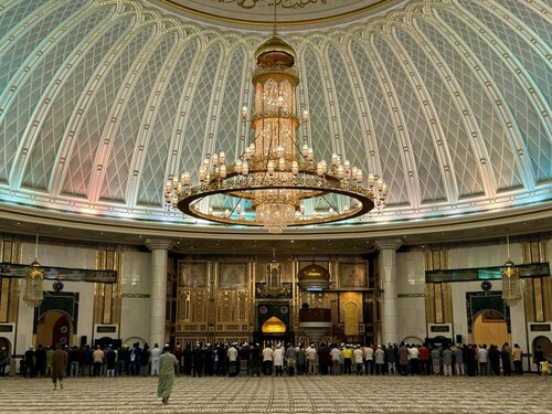 Внешний вид отеля Radisson Hotel Brunei Darussalam в Бандар-Сери-Бегаване, фото 3