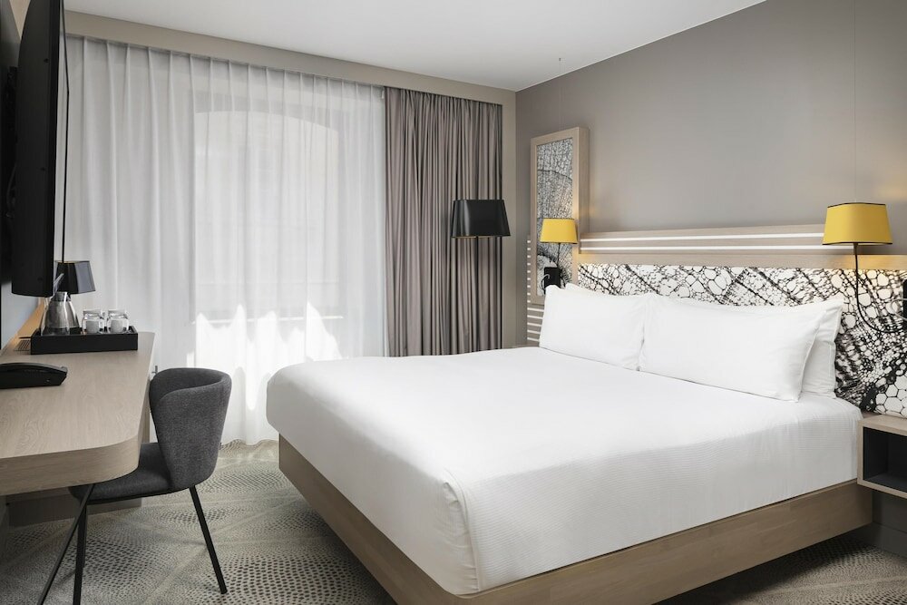 Фото Hilton Garden Inn Paris La Villette