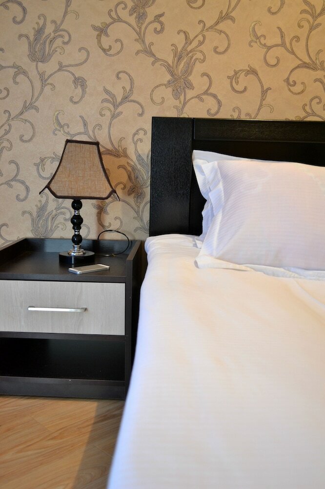 Фото Hotel Isaka