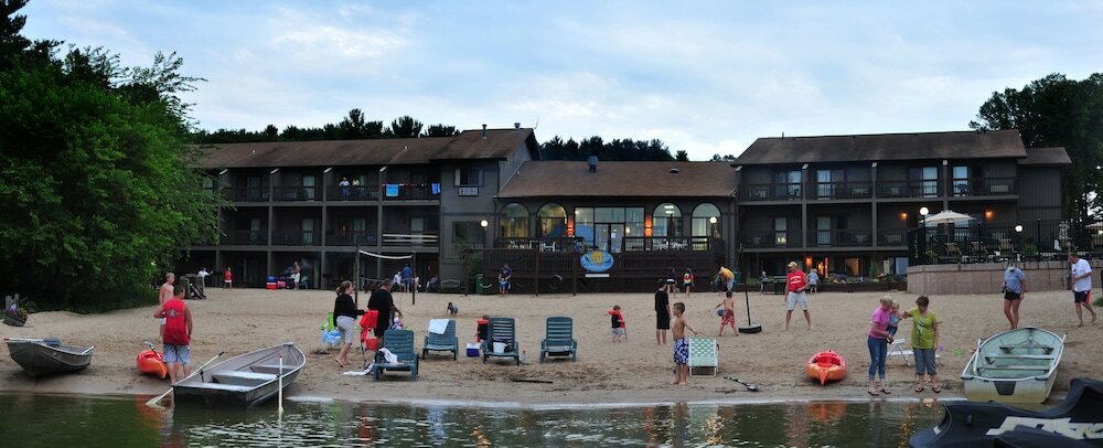 Фото Baker's Sunset Bay Resort