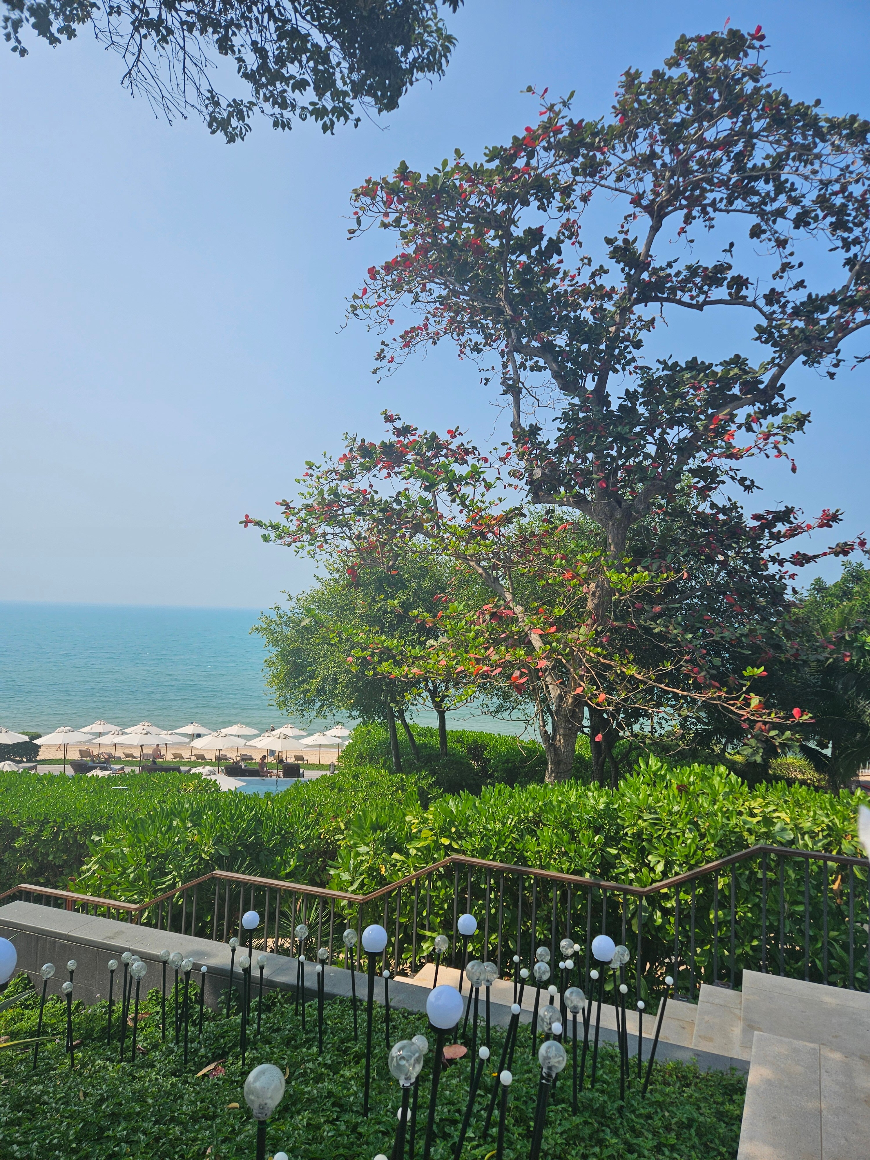 Фото Andaz Pattaya Jomtien Beach