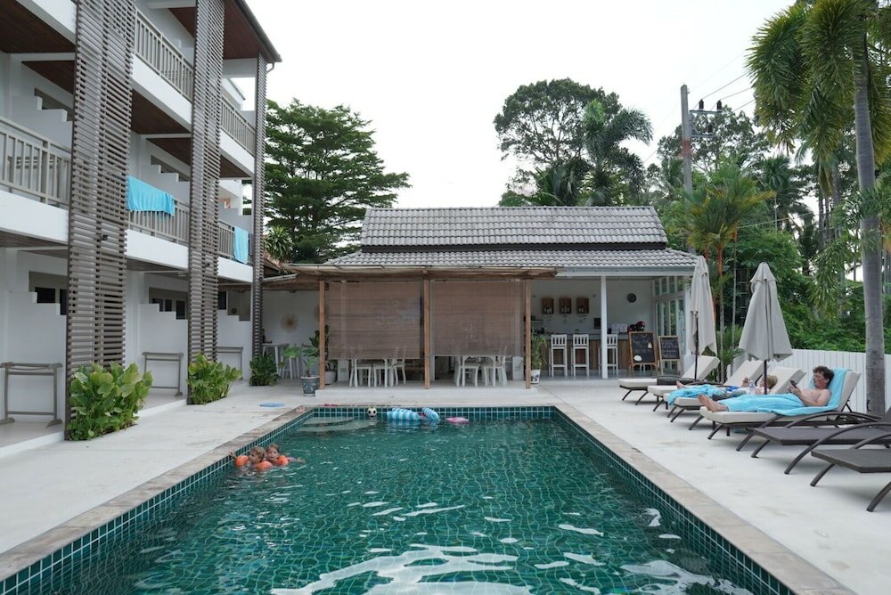 Фото Ampha Place Hotel