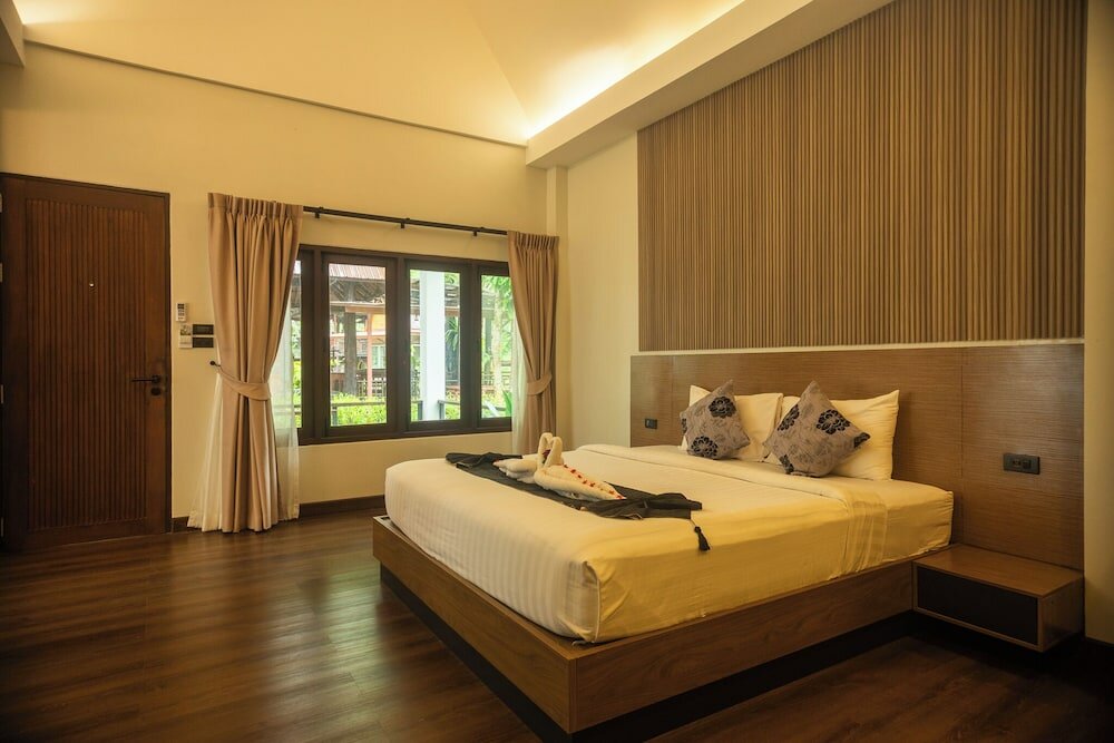 Фото The Vatika Resort and Spa