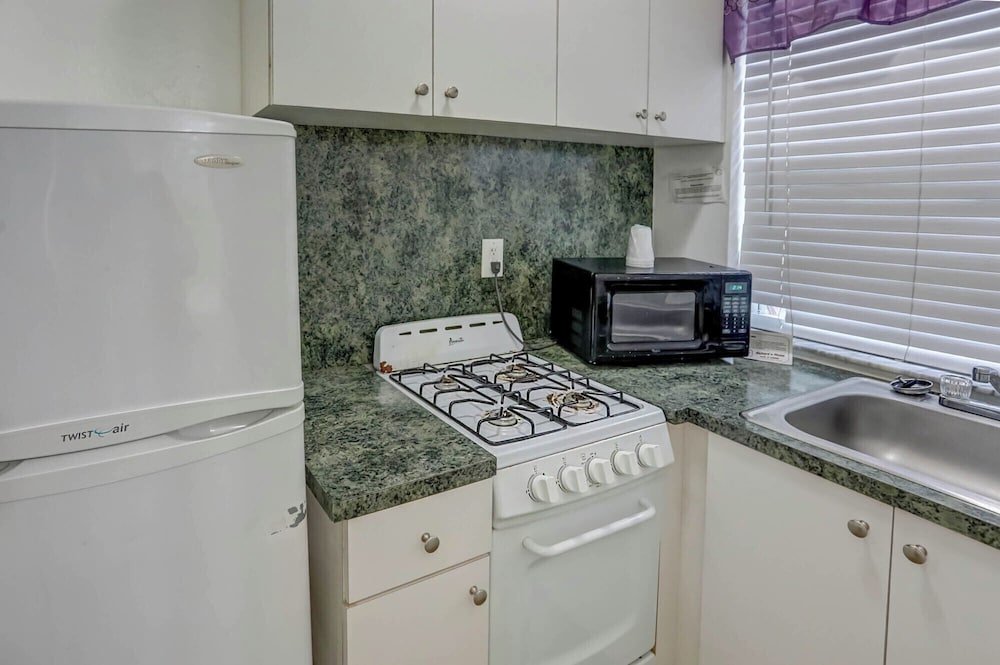Фото Richard's Pet Friendly Motel