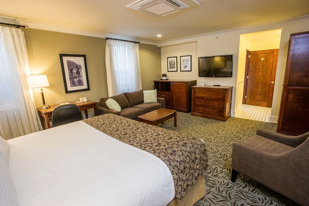 Фото Hume Hotel & SPA