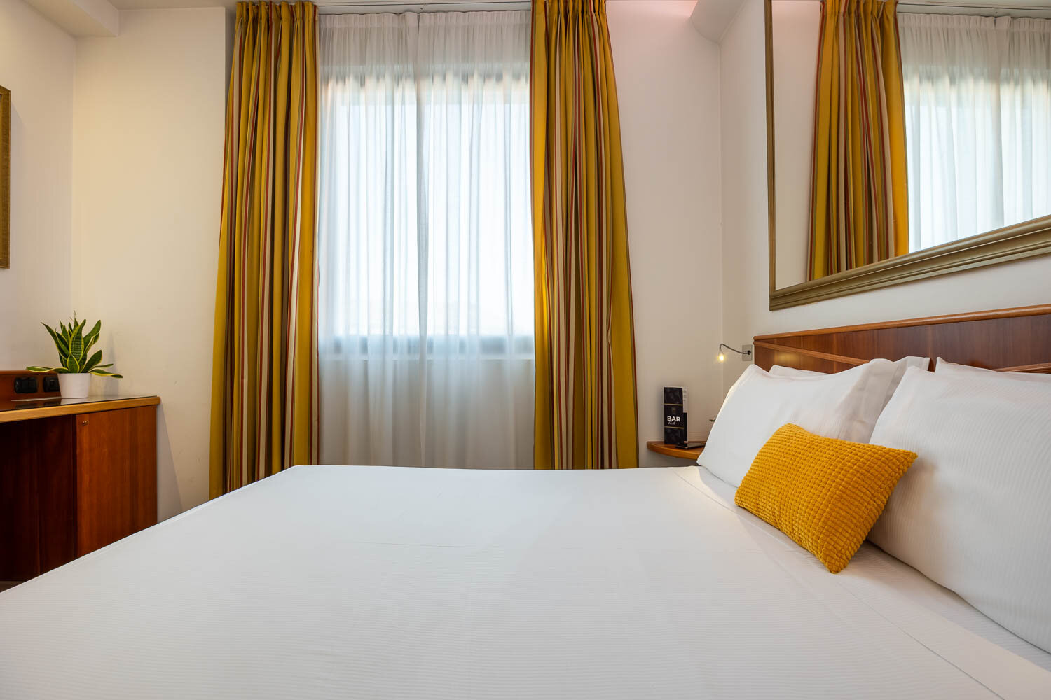 Фото IH Hotels Milano St John Sesto San Giovanni
