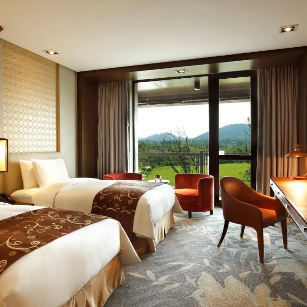 Фото Crowne Plaza Xuzhou Dalong Lake, an Ihg Hotel