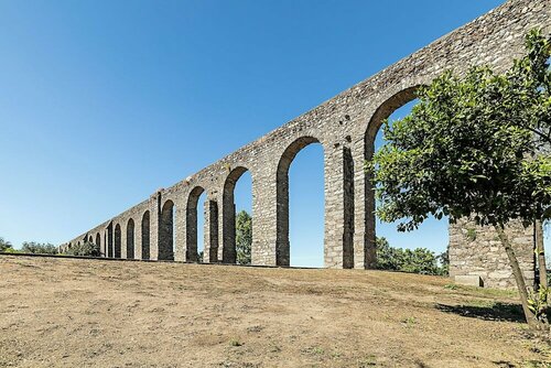 Внешний вид отеля Ibis Evora Hotel в Эворе, фото 3