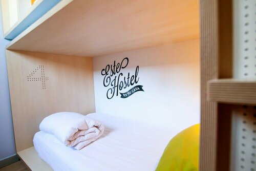 Хостел Toc Hostel Madrid в Мадриде
