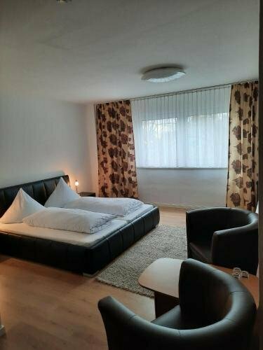 Гостиница Hotel Adler в Аугсбурге