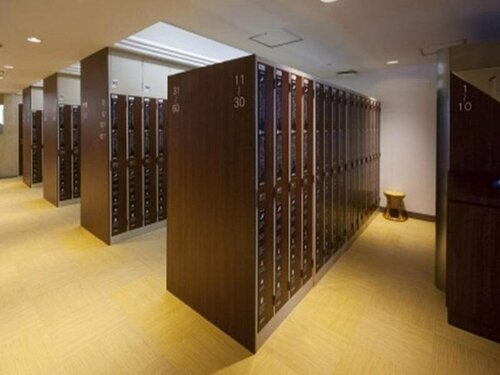 Гостиница Sauna & Capsule Hotel Hollywood - Caters to Men в Префектуре Окаяма