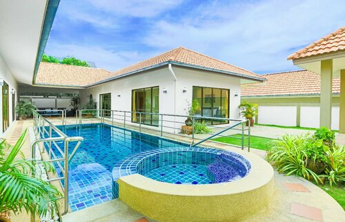 Гостиница Villa Tortuga Pattaya в Паттайе