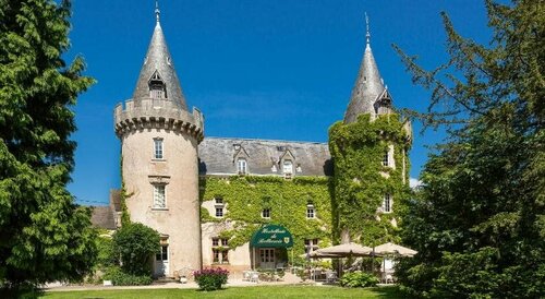 Гостиница Hostellerie Du Chateau De Bellacroix в Шалоне-сюре-Сне