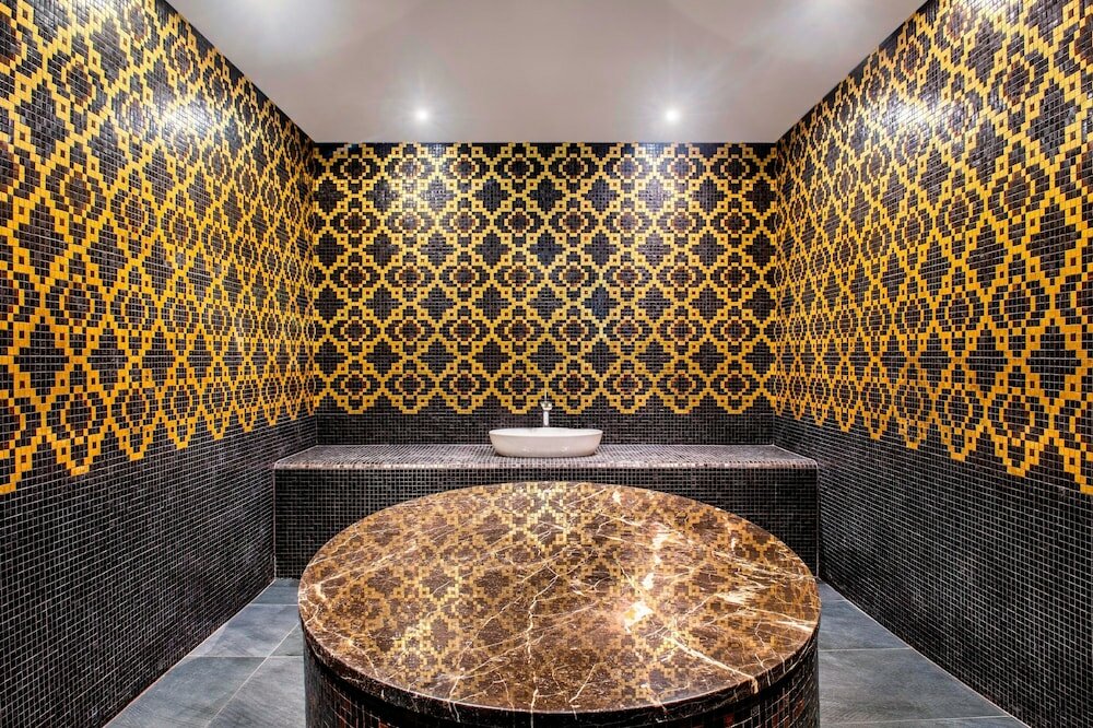Sheraton Grand Tbilisi Metechi Palace - 16