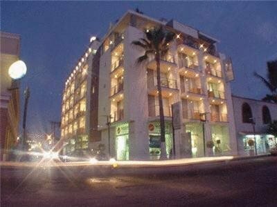 Гостиница Seven Crown La Paz Malecon в Штате Южная Нижняя Калифорния