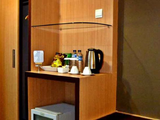 Фото Grand Impression Hotel Medan