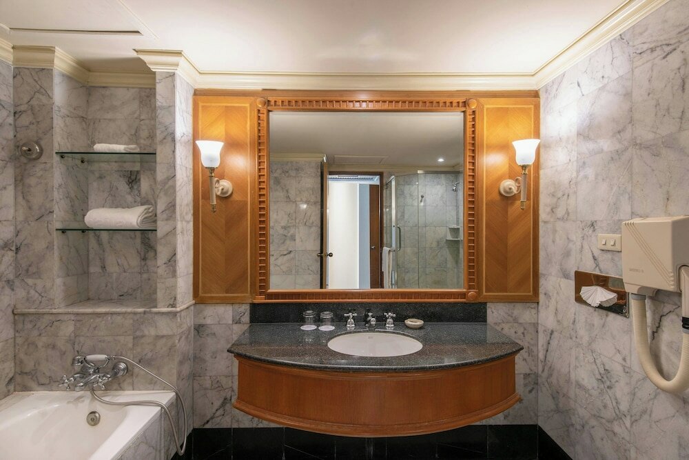 Фото Montien Riverside