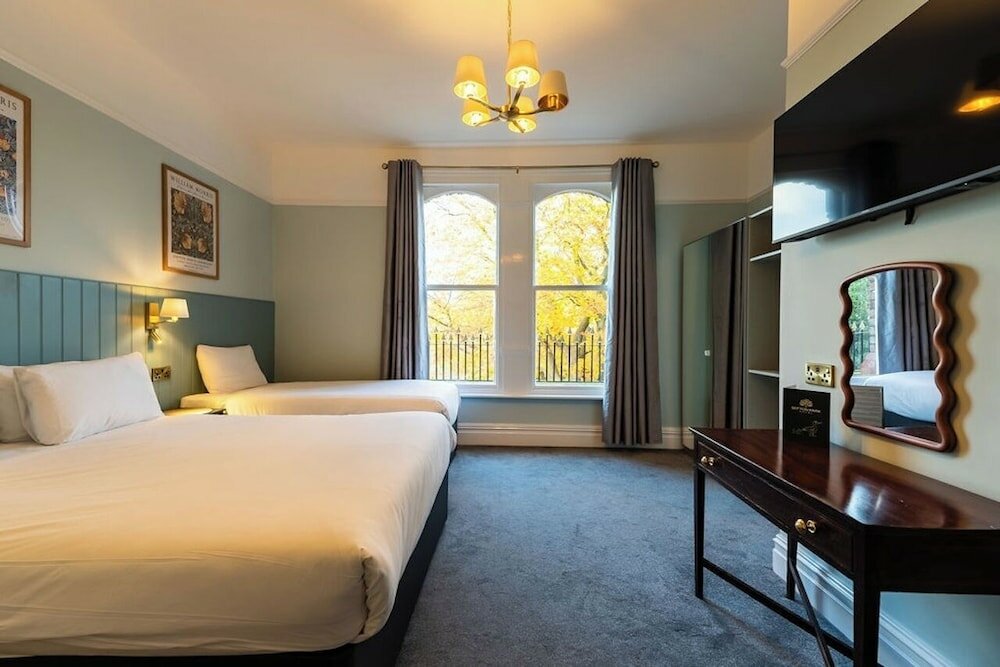 Фото Sefton Park Hotel