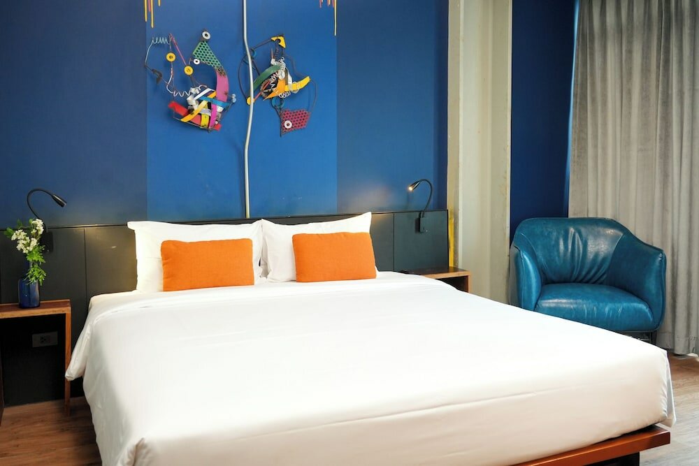 Фото MeStyle Garage Hotel Bangkok
