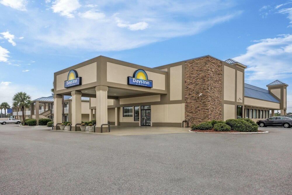 Фото Days Inn by Wyndham Adel I 75