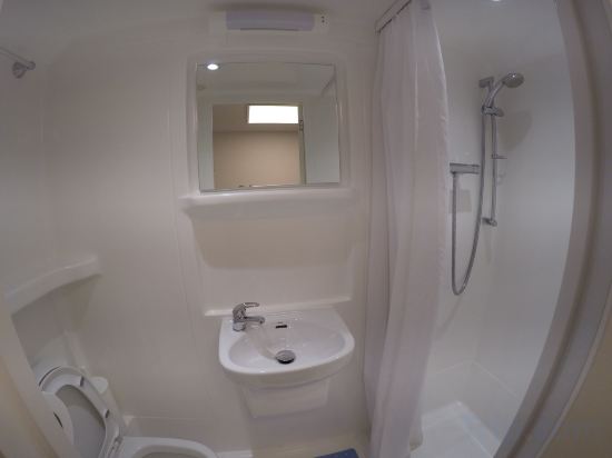 Фото Smart Russell Square Hostel