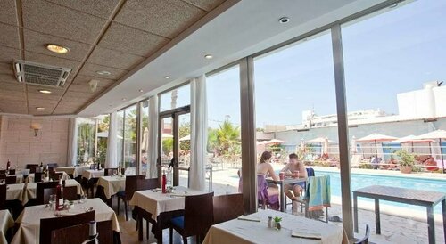 Гостиница Paraiso Beach - Только для взрослых в Эс-Канаре