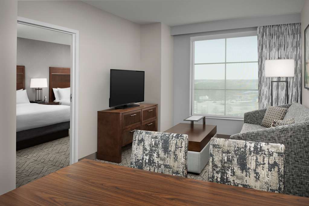 Фото Embassy Suites Springfield
