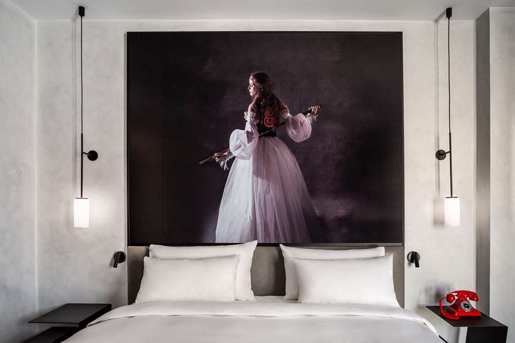 Фото Radisson Red Madrid