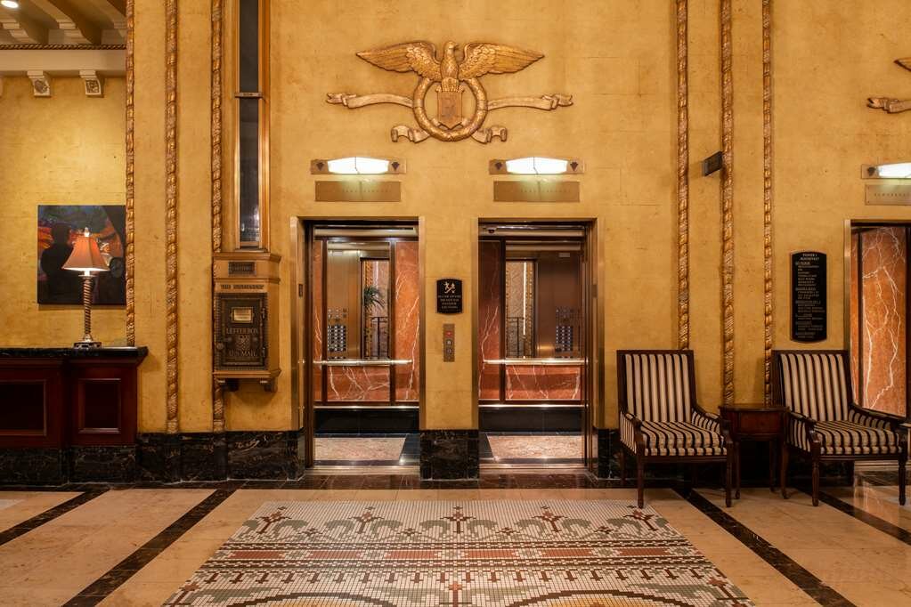 Фото The Roosevelt New Orleans, A Waldorf Astoria Hotel