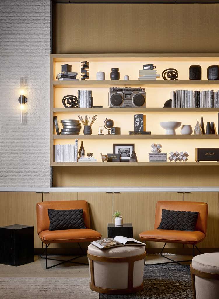 Фото The Sound Hotel Seattle Belltown, Tapestry Collection by Hilton