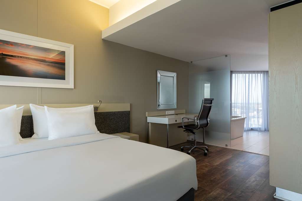 Фото Radisson Blu Hotel, Port Elizabeth